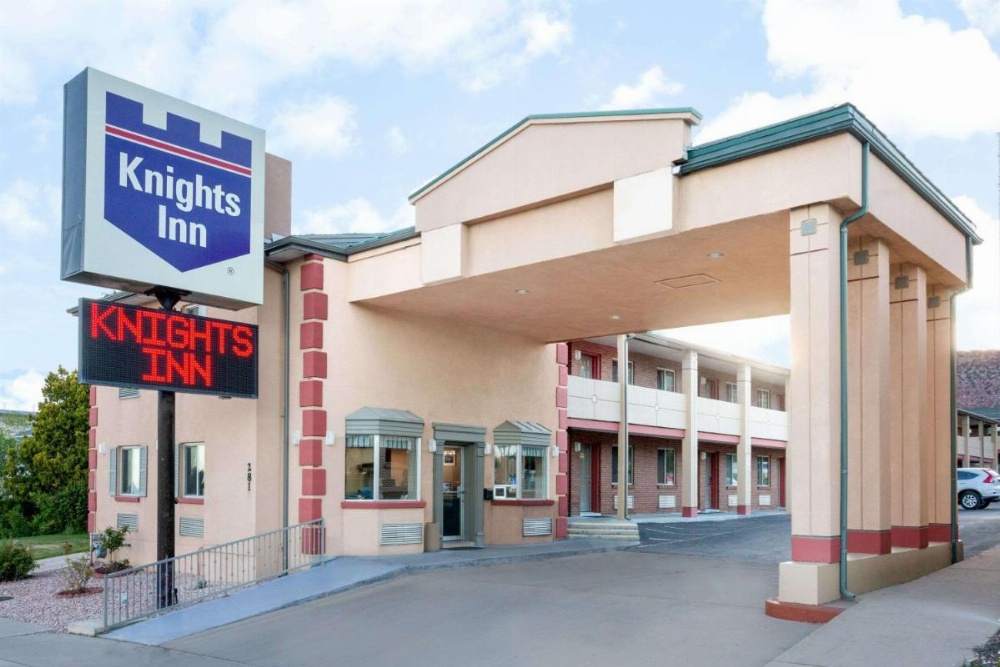 Knights Inn at Cedar City Image 16