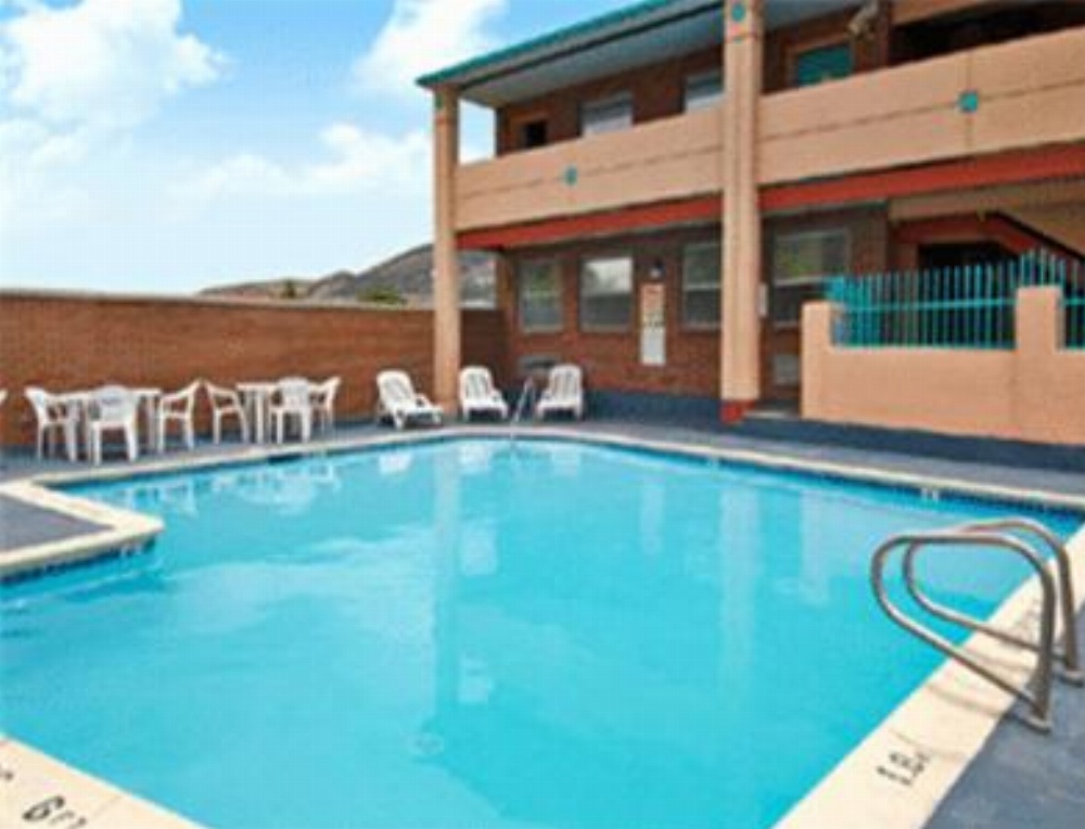 Knights Inn at Cedar City Image 25