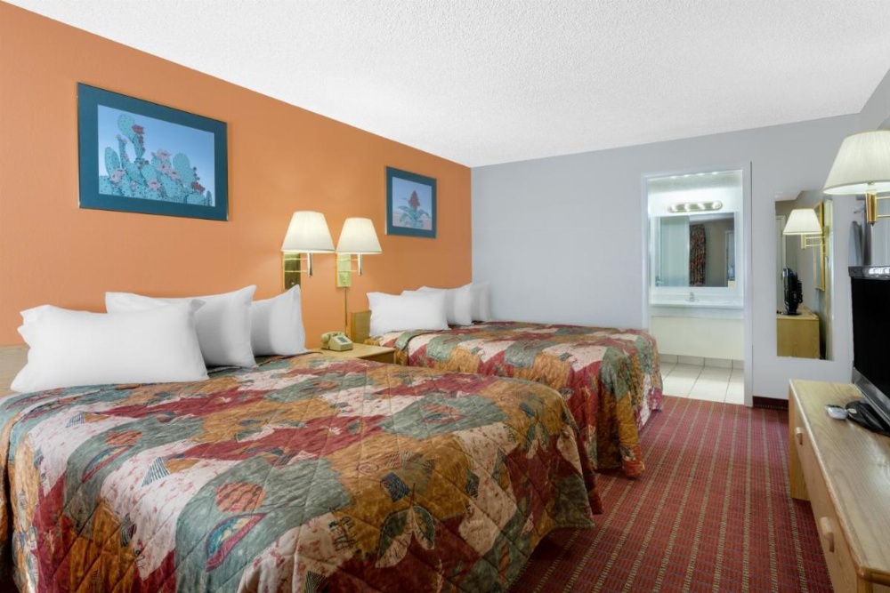 Knights Inn at Cedar City Image 40